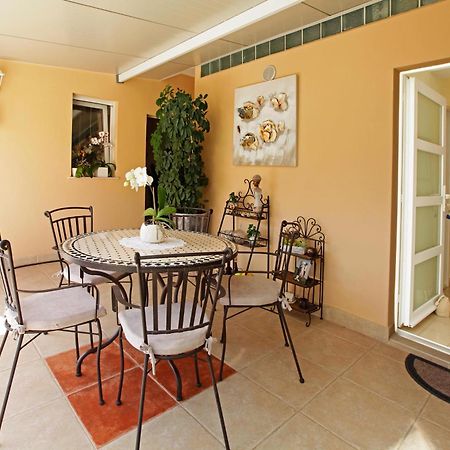 Sunshine Apartment Doda Vela Luka Exterior photo